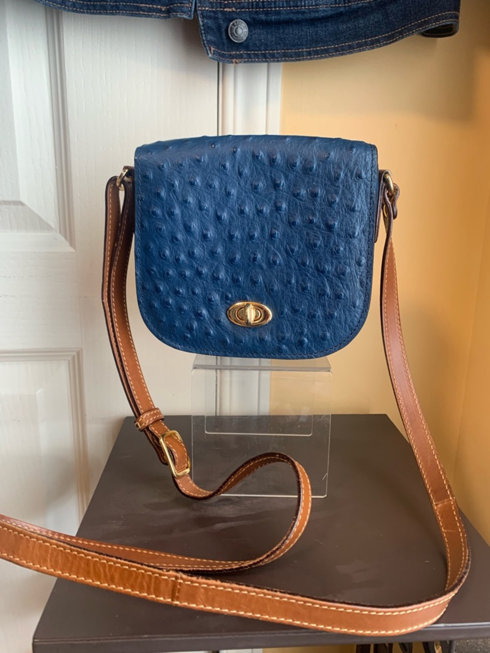 Original THE TREND navy ostrich tan leather crossbody bag